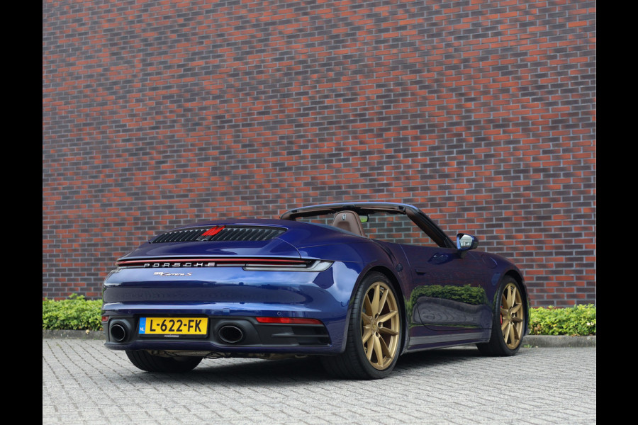 Porsche 911 Cabrio 3.0 Carrera S *Gentiaan*Chrono*Dealer.odh.*