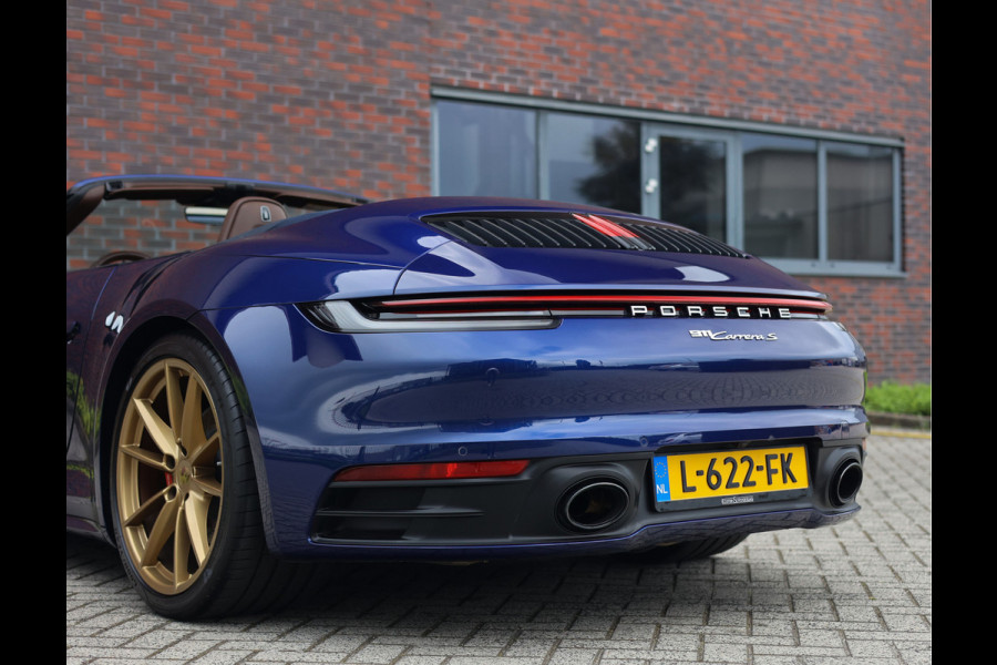 Porsche 911 Cabrio 3.0 Carrera S *Gentiaan*Chrono*Dealer.odh.*