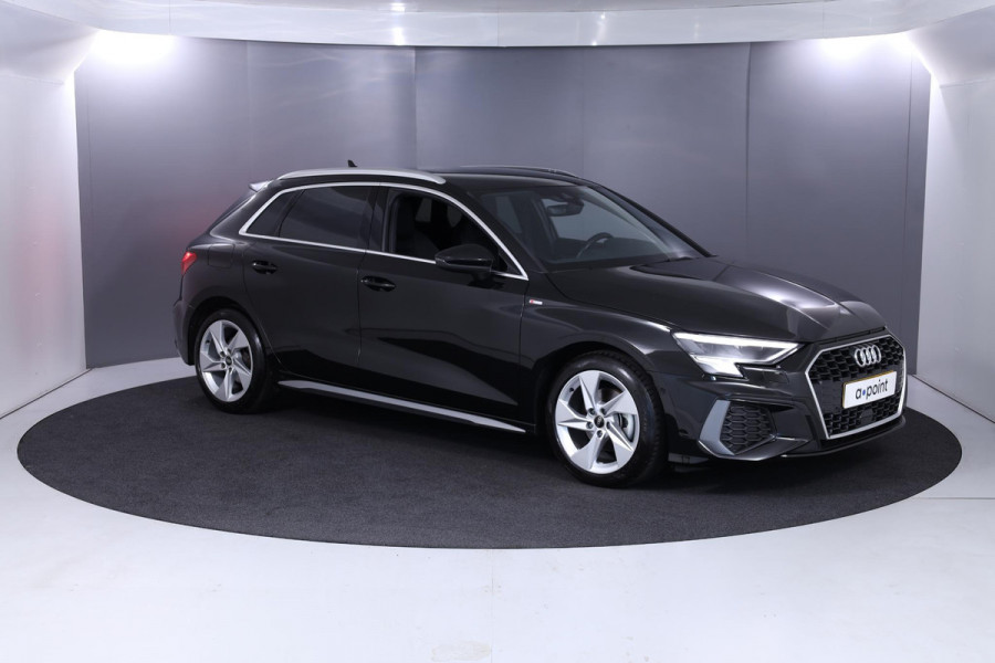 Audi A3 Sportback 30 TFSI S-line edition 110 pk S-tronic | Verlengde garantie | Navigatie | Parkeersensoren (Park assist) | Cruise control | Full-LED koplampen |