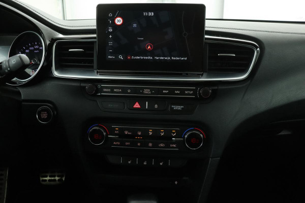 Kia ProCeed 1.4 T-GDI GT-PlusLine | Automaat | Stoel & stuurverwarming | Trekhaak | Adaptive cruise | Carplay | Full LED | Keyless | Camera | Navigatie