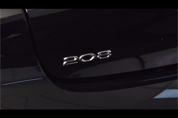 Peugeot 208 1.2 PureTech 100 PK GT-Line | Pano | Dig. Cockpit | Cruise | Camera | PDC | NAV + App. Connect | Auto. Airco | Afn. Trekhaak | LM 17"|