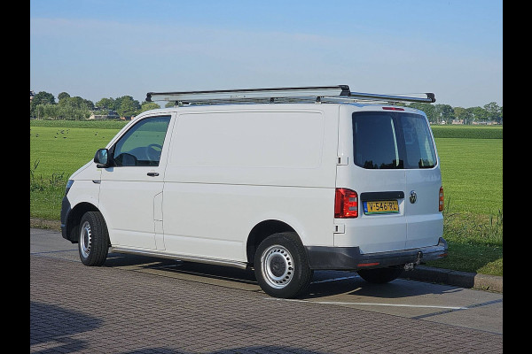 Volkswagen Transporter 2.0 TDI L1H1 airco, pdc, trekhaak, imperiaal