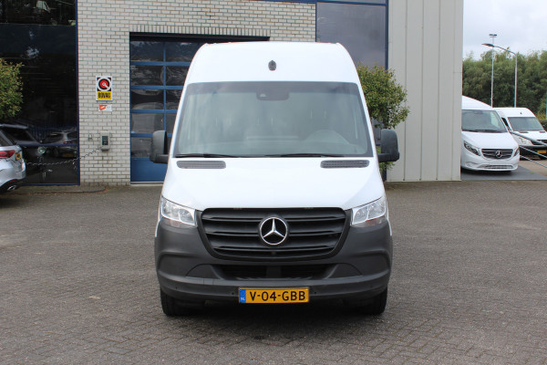 Mercedes-Benz Sprinter 316 CDI L2H2 3500 KG trekhaak, Distronic, MBUX met 360 Graden camera