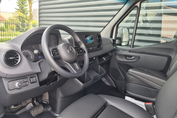 Mercedes-Benz Sprinter 317 L2 RWD Automaat - N63- EV3 -