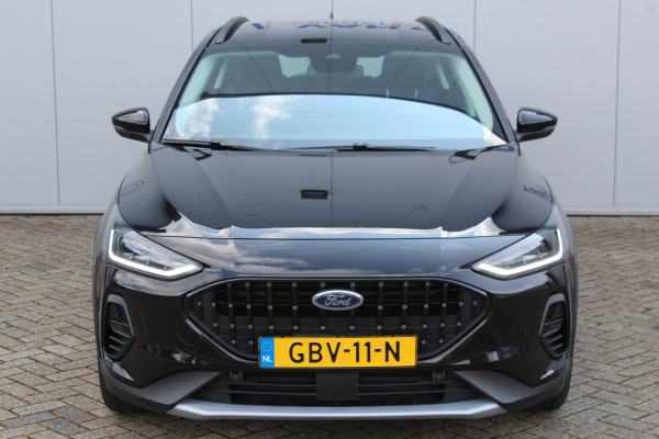 Ford Focus 1.0-125pk EcoBoost Hybrid Active. Garantie t/m 22-03-2027 ! Slechts 6.800km ! Volautm. airco, Stuur-, stoel- en voorraamverwarming, Lane- en sideassist, Adaptive cruise cntrl, Camera, Parkeersensoren v+a, B&O soundsystem, metallic lak, LM wielen etc.