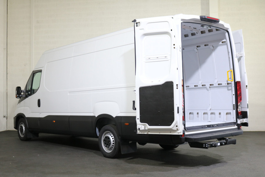 Iveco Daily 35S18 3.0 L4 H2 Hi-Matic Airco Navigatie Camera 270Gr Deuren