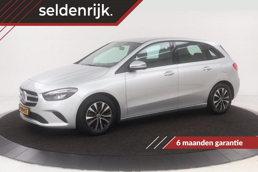 Mercedes-Benz B-Klasse 200 Business Solution | Trekhaak | Stoelverwarming | Widescreen | Carplay | Camera | Navigatie | Half leder | Climate control