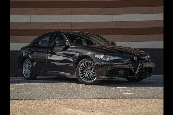 Alfa Romeo Giulia 2.0T 280pk | Veloce-pack | 1e eigenaar | NL-auto | CarPlay