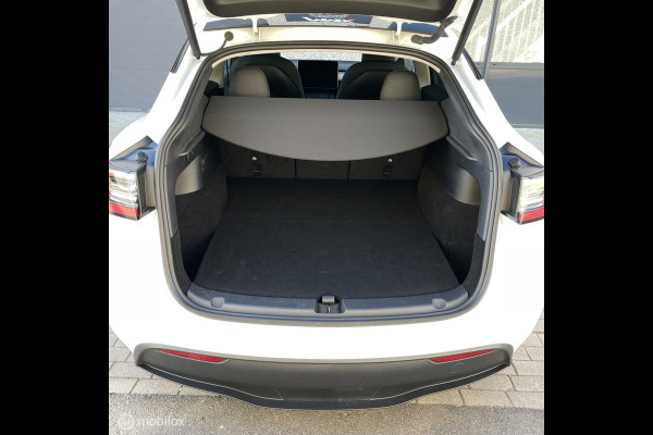 Tesla Model Y Wit 2023 RWD AMD RYZEN MMX PACK