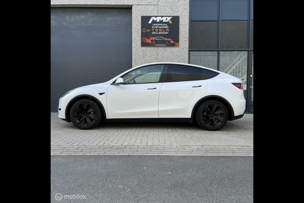 Tesla Model Y Wit 2023 RWD TREKHAAK MMX PACK