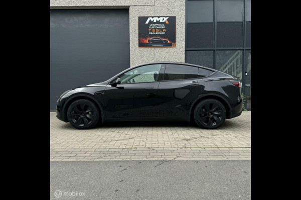 Tesla Model Y RWD MMX PACK WIT INTERIEUR