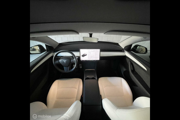 Tesla Model Y RWD MMX PACK WIT INTERIEUR