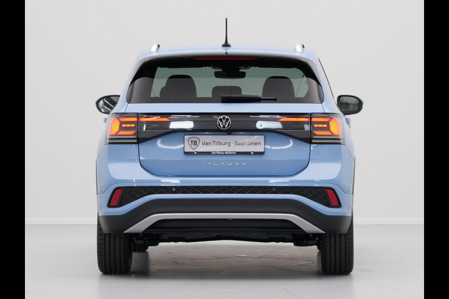 Volkswagen T-Cross 1.0 TSI 115 6MT R-Line | 'App-Connect' draadloze smartphone integratie | Achterlichten LED | Afstandscontrolesysteem (Front Assist)