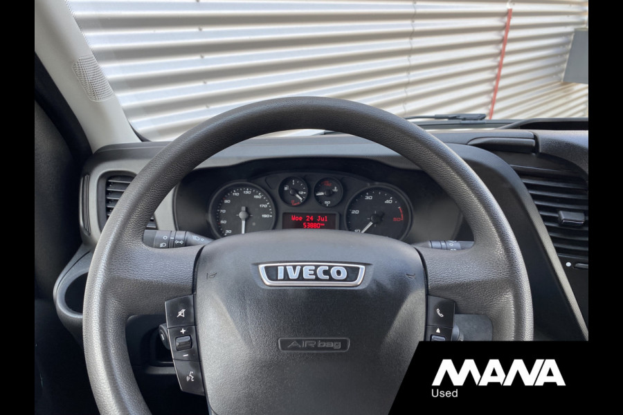 Iveco Daily 35S18V 3.0 410 180PK Airco Trekhaak Cruise Dubbel-Lucht Navi Camera Sensoren Multifunctioneel stuurwiel