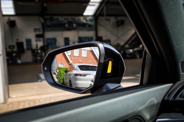 Audi Q3 Sportback 35 TFSI 1.5TFSI S Line Pro Line S 150pk S-Tronic! Panoramadak|Virtual Cockpit|LED Matrix|Leder|CarPlay|Black|20