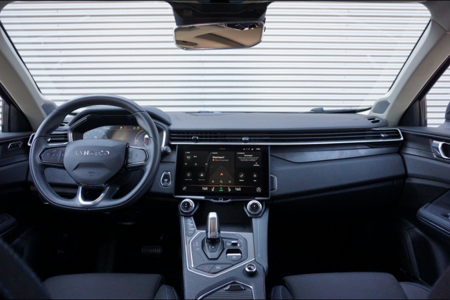 Lynk & Co 01 262PK PHEV AUTOMAAT 360 CAMERA | ADAPTIVE | CARPLAY | PANO!