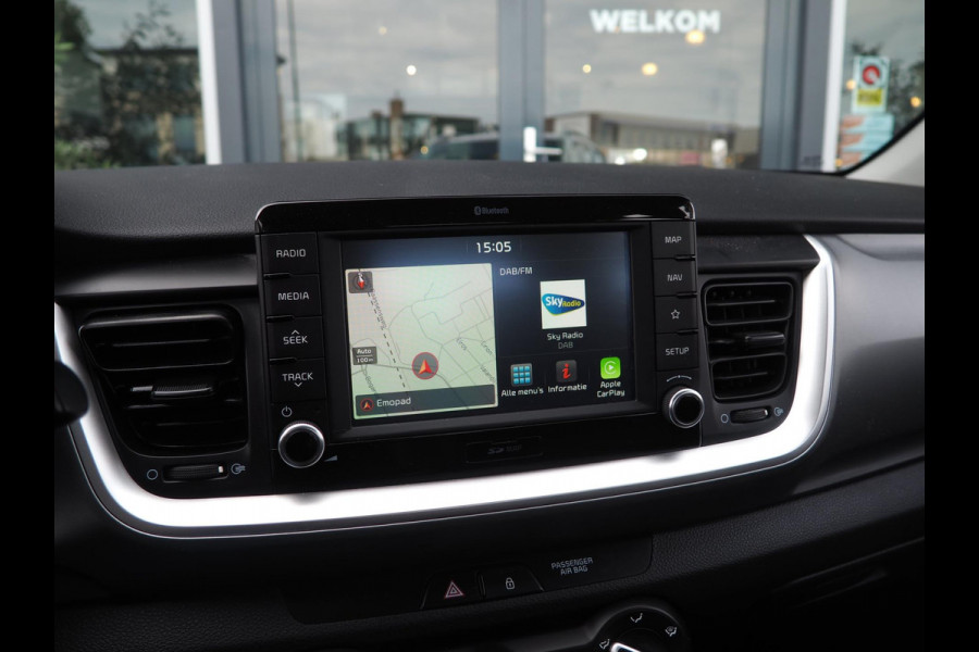 Kia Stonic 1.0 T-GDi DynamicLine / Camera / CarPlay / Trekhaak / DAB / Sensoren / Cruise control