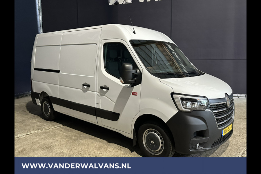 Renault Master 2.3 dCi 136pk L2H2 Euro6 Airco | Camera | Navigatie | 2500kg Trekhaak Cruisecontrol, Parkeersensoren, Bijrijdersbank