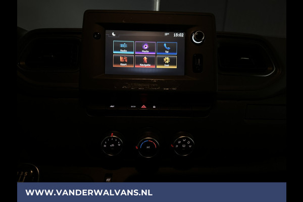 Renault Master 2.3 dCi 136pk L2H2 Euro6 Airco | Camera | Navigatie | 2500kg Trekhaak Cruisecontrol, Parkeersensoren, Bijrijdersbank