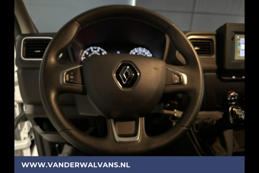 Renault Master 2.3 dCi 136pk L2H2 Euro6 Airco | Camera | Navigatie | 2500kg Trekhaak Cruisecontrol, Parkeersensoren, Bijrijdersbank