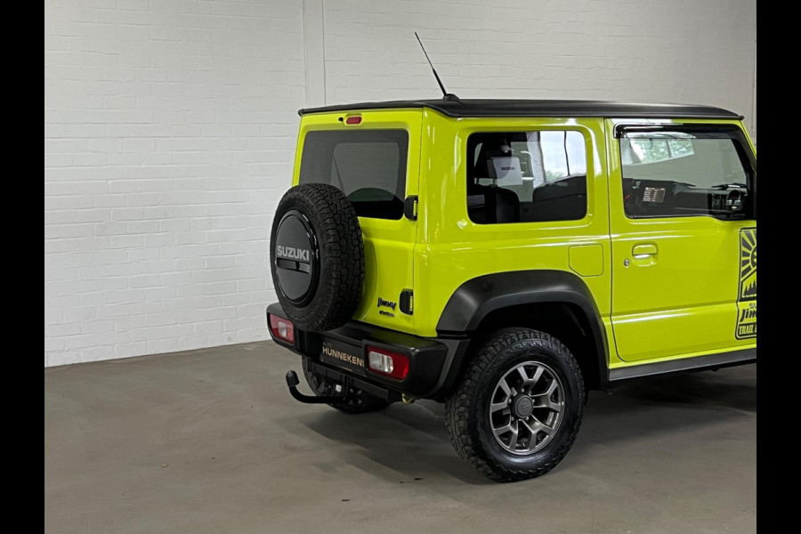 Suzuki Jimny 1.5 Stijl | Xenon | Cruise & Climate c. | Navigatie | DAB | Trekhaak