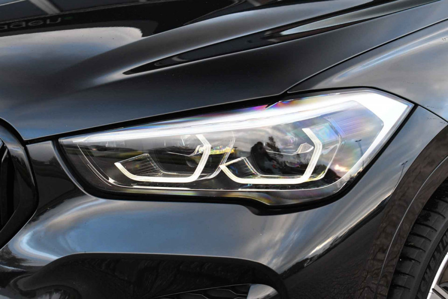 BMW X1 xDrive25e 220pk M-Sport Leder Stuurverw LED El-klep  DAB