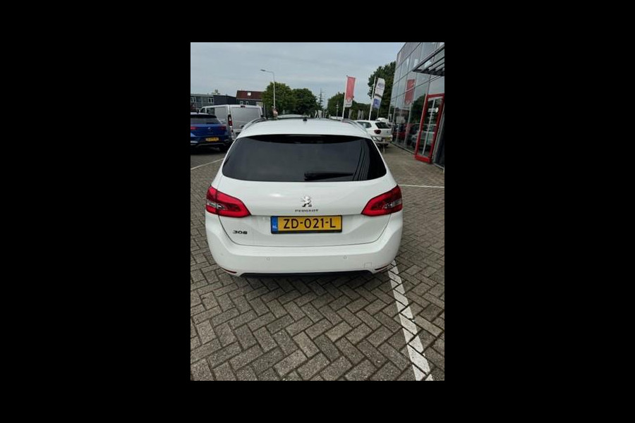 Peugeot 308 SW 1.2 PureTech Blue Lease Premium Panodak/NL-auto/camera