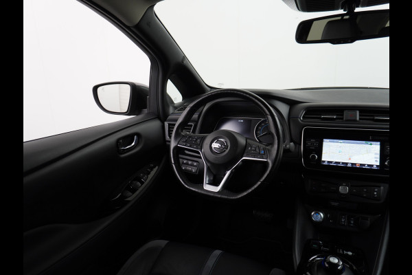 Nissan Leaf Carplay - Android Auto Bose Ecc Leder Stoel+Stuur verw. Navi Adap. Cruise Control LMV 360 Camera Multimedia DAB Led Regen-licht  Eco - E-Pedal
