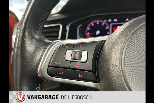 Volkswagen Polo 1.0 TSI Highline Business R-line,pano,virtual,beats,camera,led,boeken