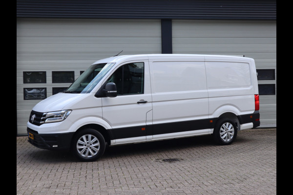 Volkswagen Crafter 35 2.0 TDI 177 pk DSG-Automaat L3H2 Highline - LED - 3,0t kg Trekhk - Navi - Leder