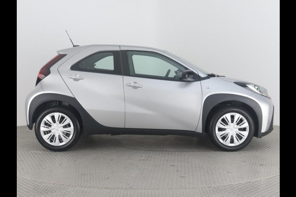 Toyota Aygo X 1.0 VVT-i MT Play