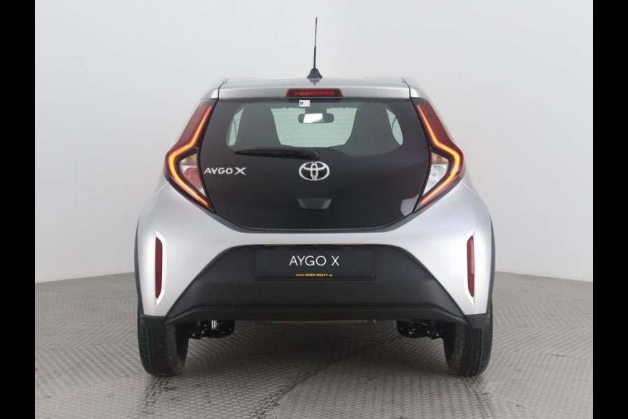 Toyota Aygo X 1.0 VVT-i MT Play