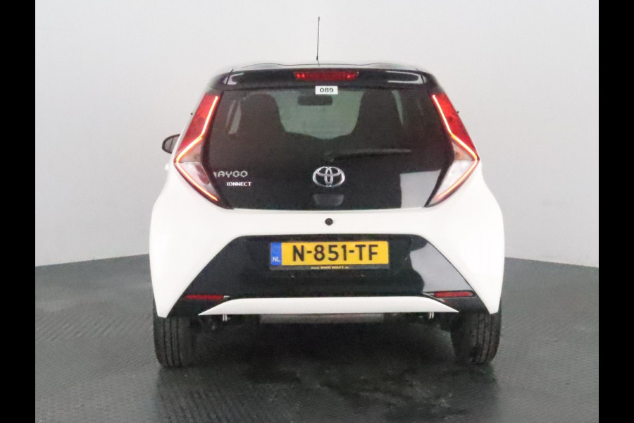 Toyota Aygo 1.0 VVT-i X-Play Automaat