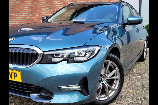 BMW 3 Serie Touring 320i Sport-line, Virtual cockpit, Wifi, High Executive