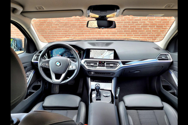 BMW 3 Serie Touring 320i Sport-line, Virtual cockpit, Wifi, High Executive