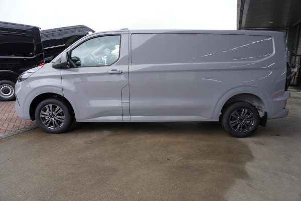 Ford Transit Custom 320L 2.0 TDCI 170PK L2H1 Limited Automaat Nr. V153 | Airco | adap.Cruise | Navi | Camera | Blis