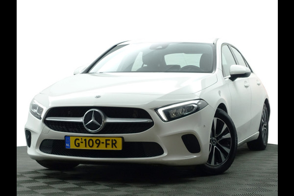 Mercedes-Benz A-Klasse Limousine 180 d Solution AMG Aut- Leer I Navi I Park assist I Camera I Xenon I Carplay