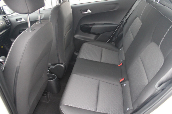 Kia Picanto 1.0 DPi DynamicLine | Voorraad | Airco | Cruise | Camera | Apple Carplay | 14"