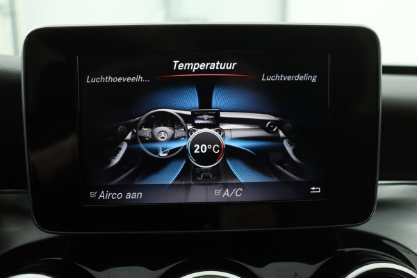 Mercedes-Benz C-Klasse 180 Avantgarde | 35.100km | Stoelverwarming | Zwart optiek | Navigatie | Half leder | Park Assist | Climate control | Cruise control