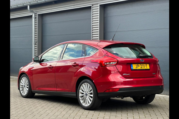 Ford Focus 1.0 TITANIUM, VELE OPTIES, NEDERLANDSE AUTO MET NATIONALE AUTO PAS