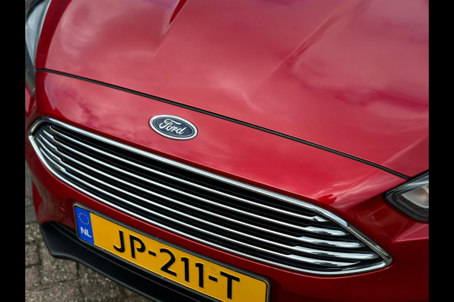 Ford Focus 1.0 TITANIUM, VELE OPTIES, NEDERLANDSE AUTO MET NATIONALE AUTO PAS