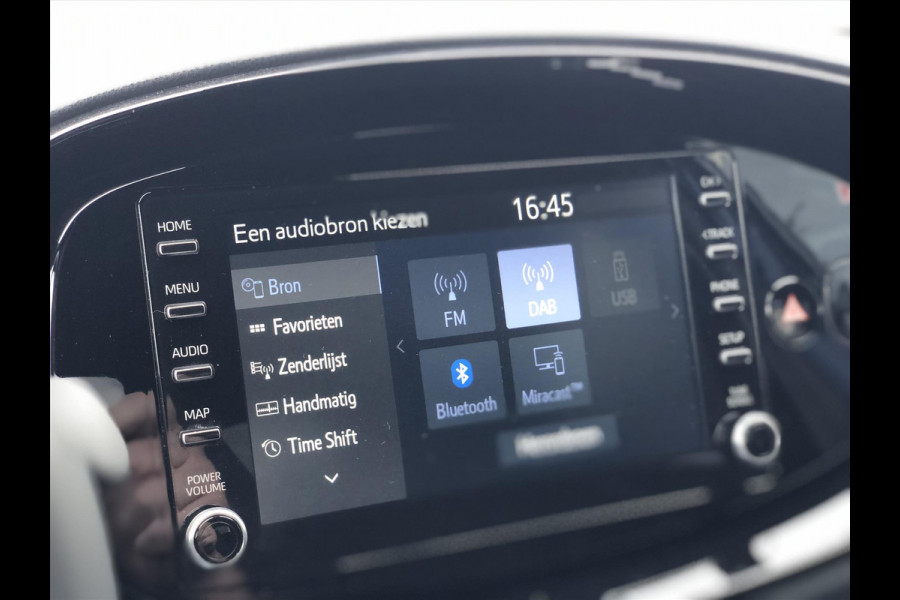 Toyota Aygo X 1.0 VVT-i Pulse | Automaat, Bi-tone, Stoelverwarming, Apple-carplayy/Android-Auto