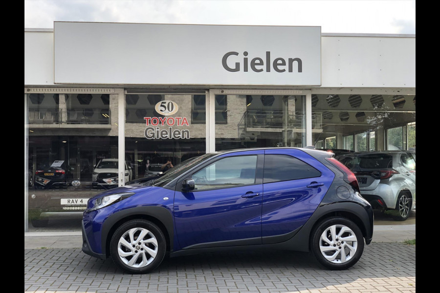 Toyota Aygo X 1.0 VVT-i Pulse | Automaat, Bi-tone, Stoelverwarming, Apple-carplayy/Android-Auto