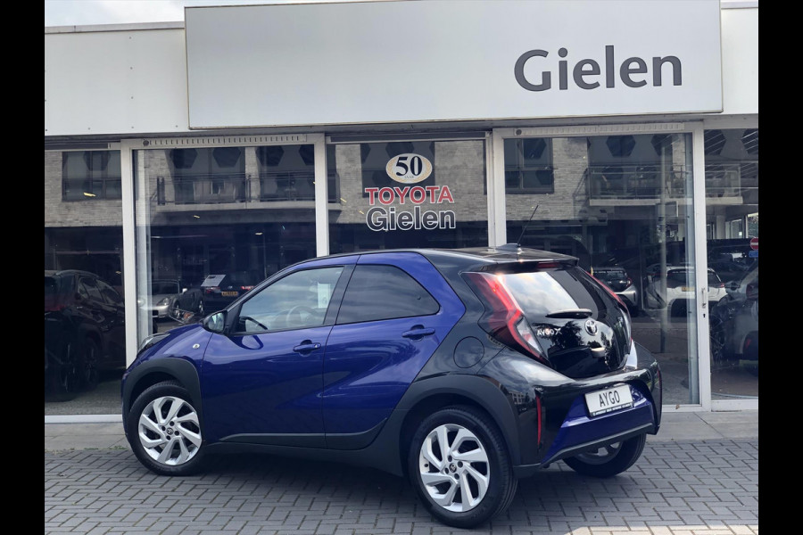 Toyota Aygo X 1.0 VVT-i Pulse | Automaat, Bi-tone, Stoelverwarming, Apple-carplayy/Android-Auto