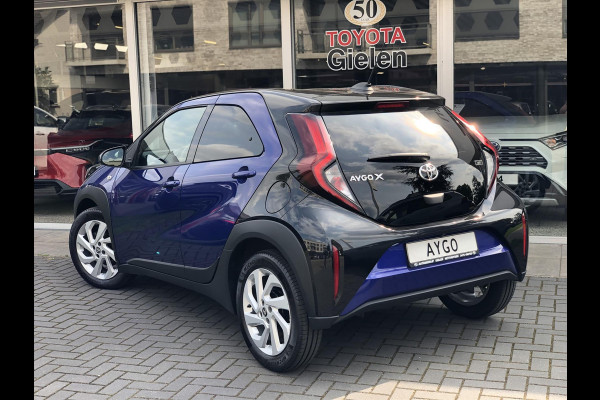 Toyota Aygo X 1.0 VVT-i Pulse | Automaat, Bi-tone, Stoelverwarming, Apple-carplayy/Android-Auto