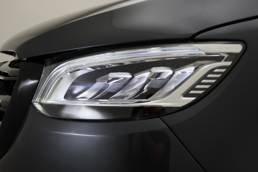 Mercedes-Benz Sprinter 319 3.0 CDI Aut. V6 L2H2 Airco, LED, Camera, Navigatie, Standkachel, Trekhaak, 18''
