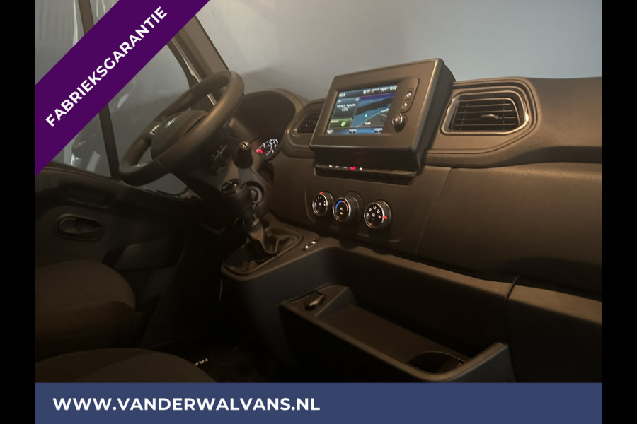 Renault Master 2.3 dCi 146pk Bakwagen 230cm hoog Laadklep Zijdeur Euro6 Fabrieksgarantie Airco | 948kg laadvermogen | Navigatie, Cruisecontrol, Bijrijdersbank, Bluetooth-telefonie