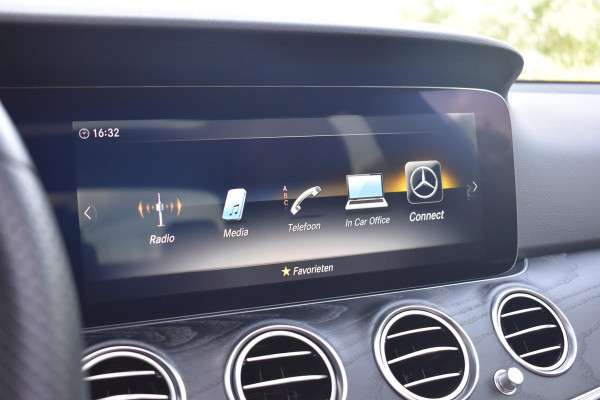 Mercedes-Benz E-Klasse 220 d Business Solution Sport AMG Pano 360 Matrix