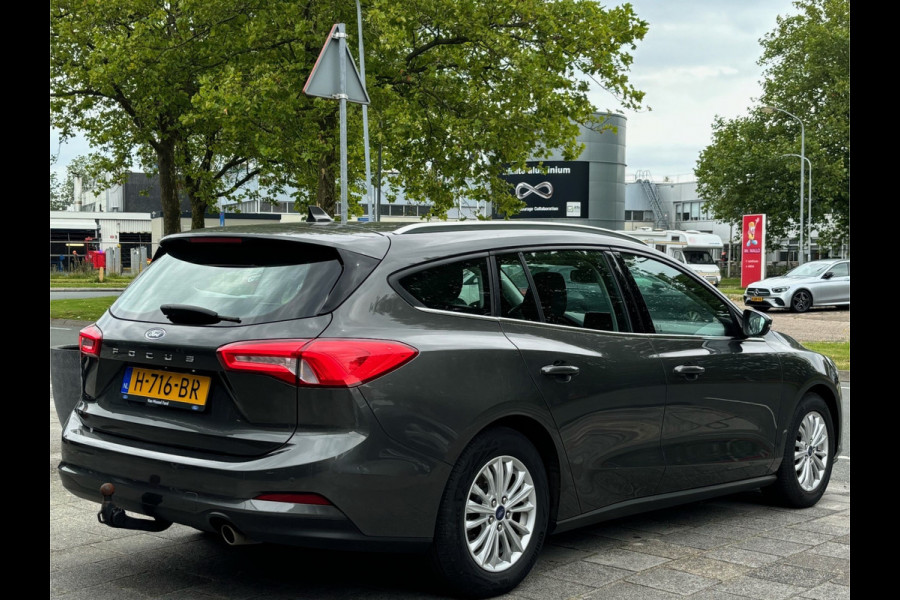 Ford FOCUS Wagon BWJ 2020 | 1.0 EcoBoost 126PK Titanium Business | EL. OMKLAP. TREKHAAK | CLIMA | CRUISE | NAVI | LICHTMETAAL | PDC | CARPLAY |