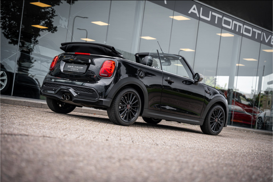 MINI Cabrio 2.0 Cooper S MINI Yours - Driving Ass. - 17inch Garantie tot 04-2028!